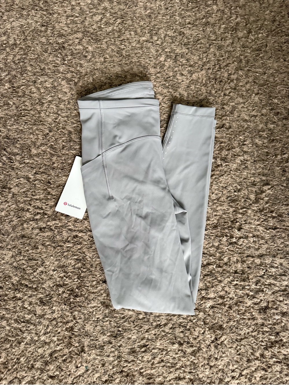 NWT Lululemon Light Gray High-Rise Swift Speed HR Tight 28”